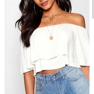 Basic Off The Shoulder Frill Crop Top